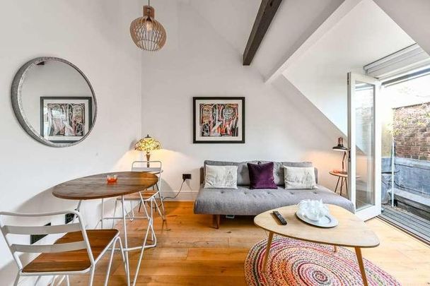 Parkhurst Road, Islington, N7 - Photo 1