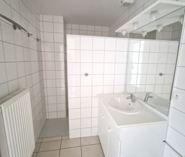 Location Appartement 3 pièces 80m² VOIRON 38500 - Photo 4