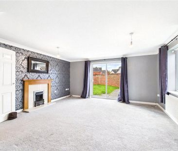 4 bedroom detached house to rent - Photo 2