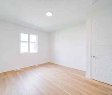 For Lease - 3149 Meadowridge Drive, Oakville, Ontario - Photo 4