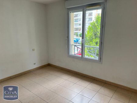 Location Maison 3 pièces 62m² LE BOUSCAT 33110 - Photo 5
