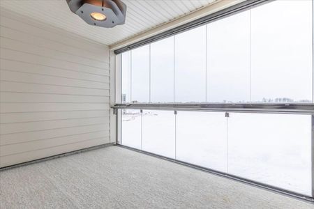 For Lease - 15 Kneeshaw Drive Unit# 302, Barrie, Ontario - Photo 5