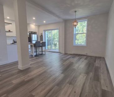 437 Av. Ash, H3X 2R2, H3X 2R2, Montréal - Photo 1