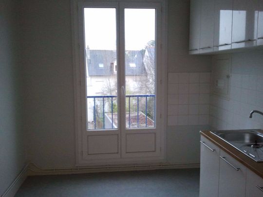 Location Appartement 4 pièces 68m² RENNES 35000 - Photo 1