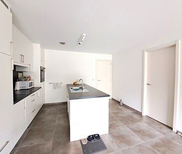 GELIJKVLOERS 2 SLAAPKAMER APPARTEMENT MET TUINTJE - IN OPTIE - Foto 6