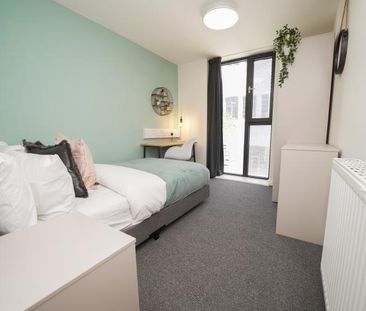 Student Apartment 4 bedroom, City Centre, Sheffield - Photo 1