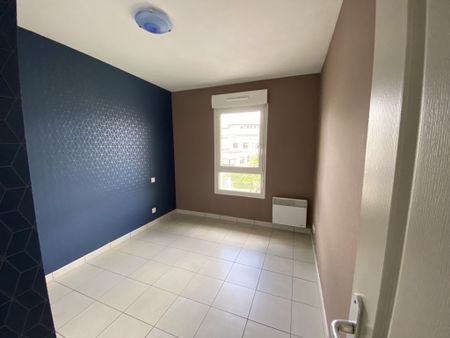 Location Appartement 2 pièces 32m² RODEZ 12000 - Photo 3