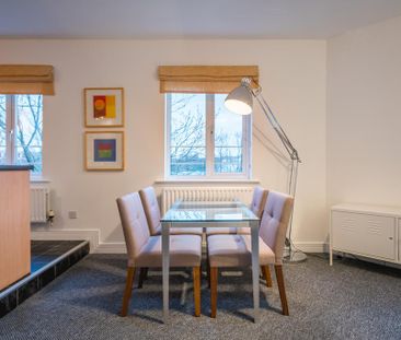 2 bedroom flat to rent - Photo 4