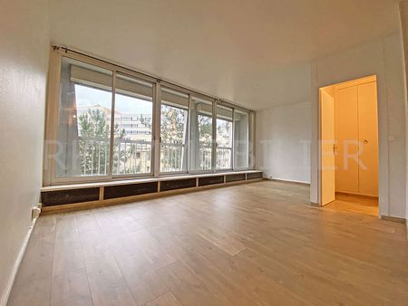 Appartement sur Paris 20 - Photo 3