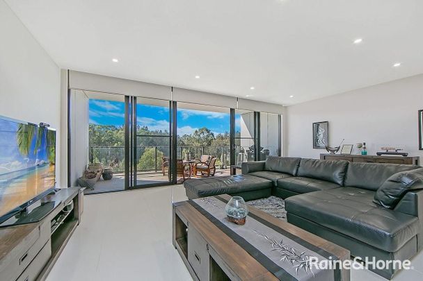 Luxury Apartment in the heart of Rouse Hill - Photo 1