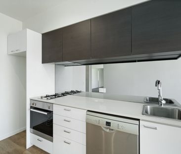 1 Bedroom Apartment in a Stunning Location - Photo 1