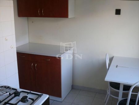 Kiadó jó állapotú panel lakás - Kecskemét - Fotó 3