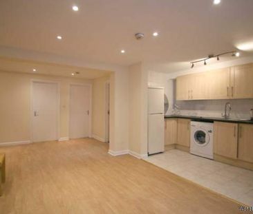 2 bedroom property to rent in London - Photo 6