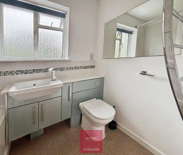 3 bedroom terraced house to rent - Photo 3