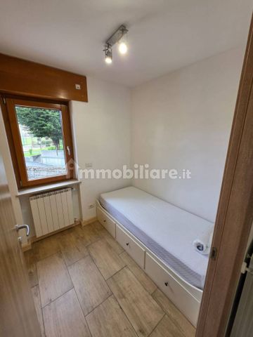 Quadrilocale via Giovanni Bertacchi 33, Centro, Asiago - Foto 2