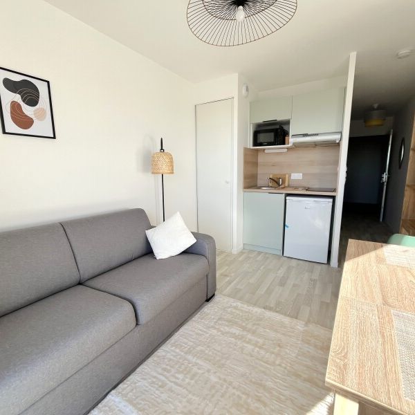 Location Appartement 1 pièce 20m² MERIGNAC 33700 - Photo 1