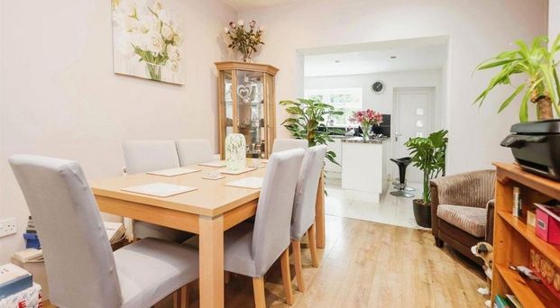 3 bedroom terraced house to rent - Photo 1