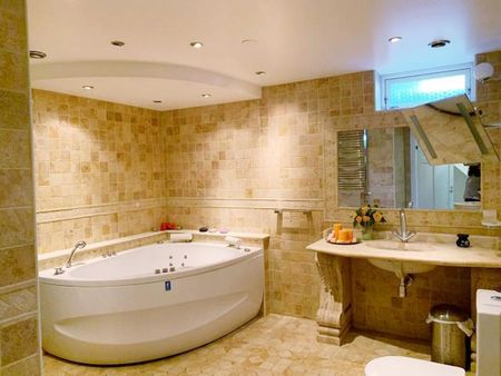 Lägenhet i villa uthyres - Photo 5