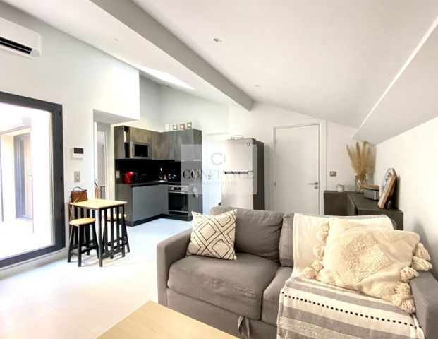 NICE CENTRE VILLE - SUPERBE 2/3 PIECES DUPLEX - Location meublée annuelle - Photo 1