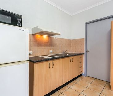 2a/21 Campbell Street, Toowong, QLD 4066 - Photo 4