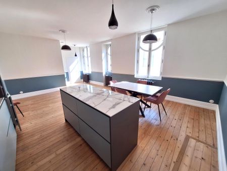 Location Appartement 3 pièces 71m² LES SABLES D OLONNE 85100 - Photo 5