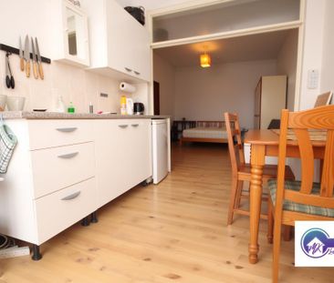 1 Bedroom Studio To Rent - Photo 1