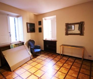 Centre-Ghetto: Semi Furnished 3 Bedroom, 2 bath, spacious living ro... - Photo 3