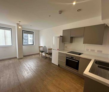 Baryta House, Southend On Sea, Essex, SS2 - Photo 4