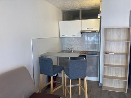 Location Appartement 1 pièce 25m² - Photo 5