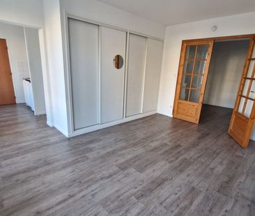 Location Appartement 2 pièces 37m² ROUEN 76000 - Photo 2
