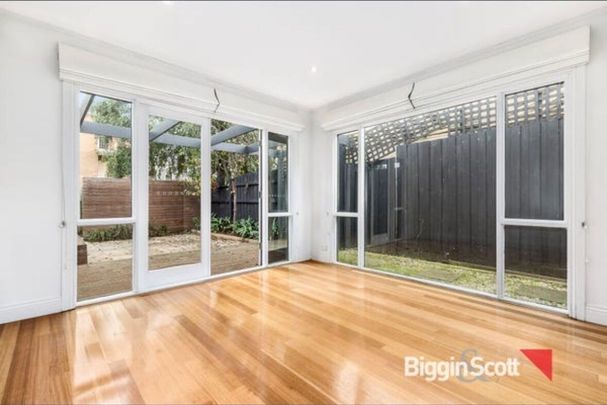 South Yarra - Photo 1