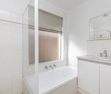 Great Family Home In Secure Complex! - Photo 6