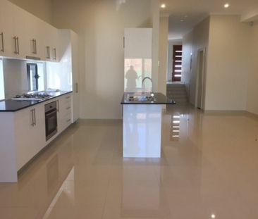 Available 5 May 2026 - Photo 2