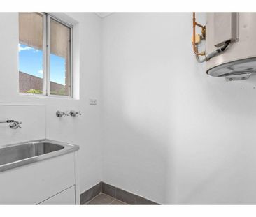 Two bedroom unit - Photo 5