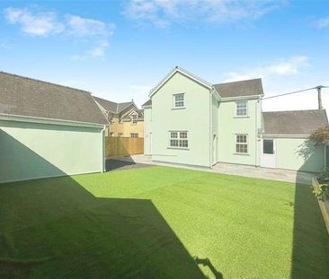 St. Tyfodwg Close, Blackmill, Bridgend, CF35 - Photo 1