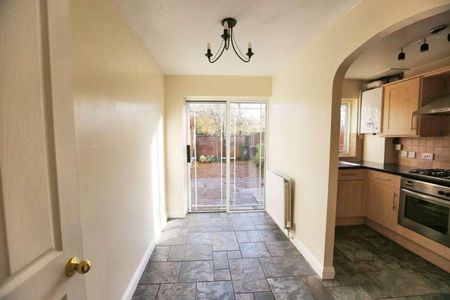 Eldon Road, Macclesfield, SK10 - Photo 3