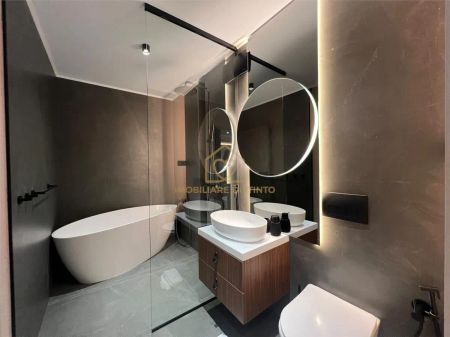Apartament de inchiriat cu 3 camere de lux - Photo 4