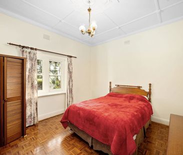 Perfectly positioned Spacious Home - 6 month lease offered - Photo 6