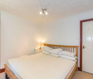 4 bedroom house to rent - Photo 2