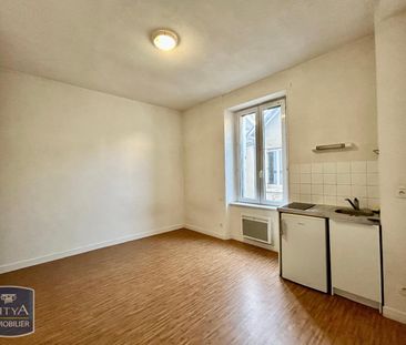 Location Appartement 1 pièce 18m² ANGERS 49100 - Photo 2