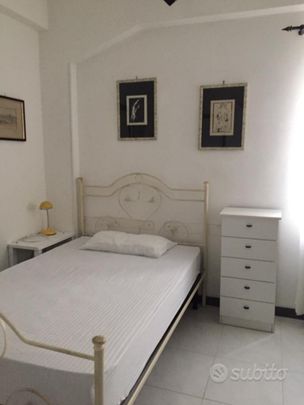 Camera singola, adiacenze ospedale - Photo 1