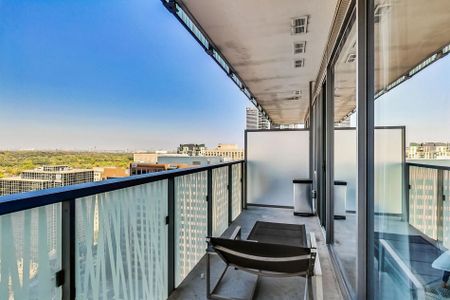 For Lease - 50 Charles Street Unit# 2511, Toronto, Ontario - Photo 3