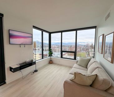 FURNISHED: Brooklyn – 2 bedroom, 2 bath, corner unit - Photo 3