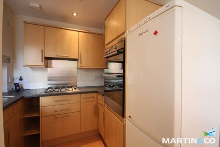 2 bedroom apartment to rent - Photo 5