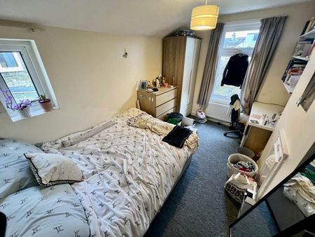 4 bedroom house to rent Hemingford Road, Cambridge, CB1 - Photo 3