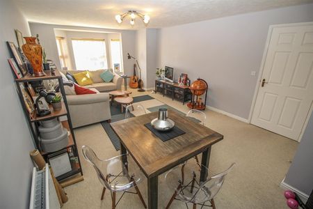 2 Bedroom Flat - First Floor - Photo 5