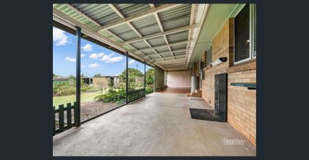 Family Home In Great Location! - Photo 4