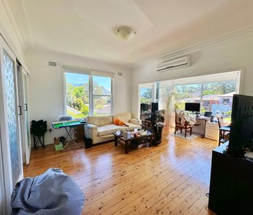 4-bedroom shared house, Hamilton Street - Photo 1