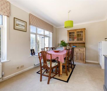 3 bedroom detached house to rent - Photo 3
