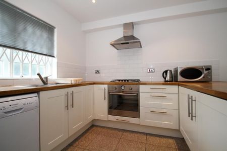 2 bedroom flat to rent - Photo 5